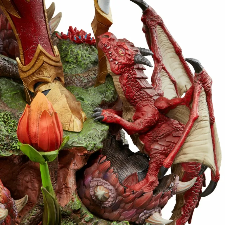 Activision World of Warcraft Alexstrasza 20" Premium Statue