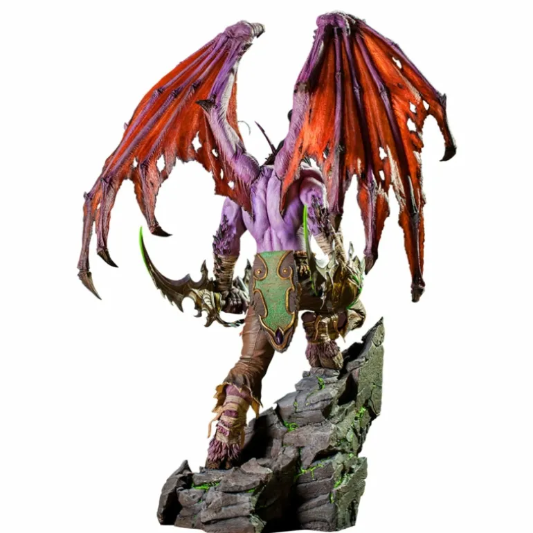 Activision Publishing Inc World Of Warcraft Illidan Stormrage 23" Premium Statue